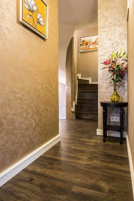 Boutique Guest House Coco Plovdiv 3*,  Bulgaria